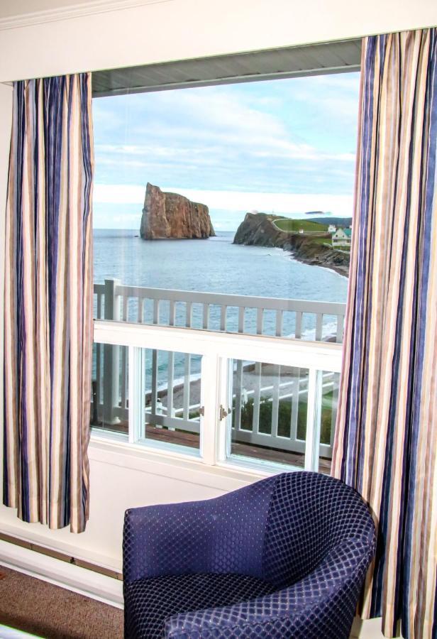 Hotel Les Trois Soeurs Perce Buitenkant foto